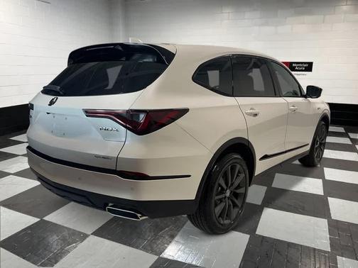 Platinum White Pearl 2026 Acura MDX A-Spec