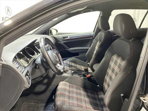 2018 Volkswagen Golf GTI 2.0T S 4-Door
