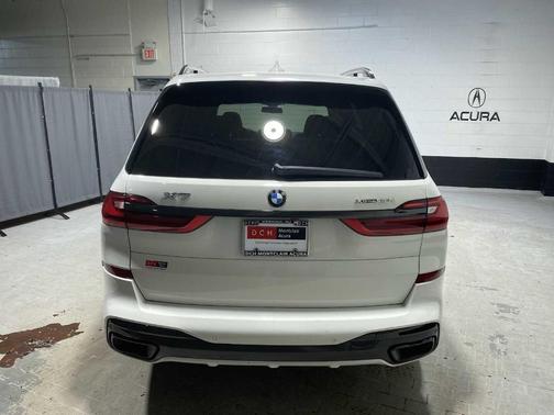 Alpine White 2021 BMW X7 xDrive40i