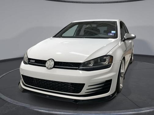 2017 Volkswagen Golf GTI Sport 4-Door