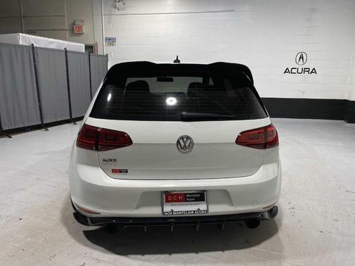 2017 Volkswagen Golf GTI Sport 4-Door
