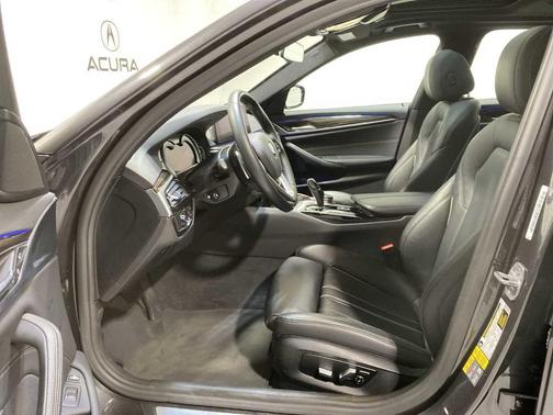 2019 BMW 530e xDrive iPerformance