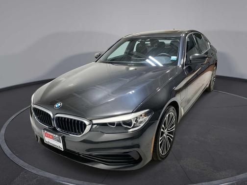 2019 BMW 530e xDrive iPerformance