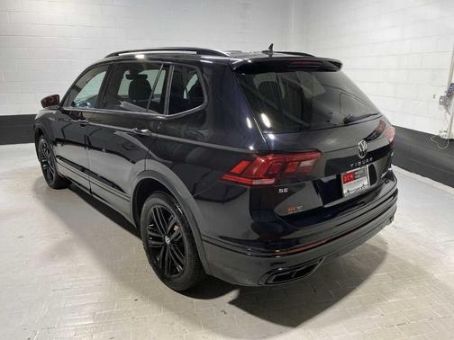2022 Volkswagen Tiguan 2.0T SE R-Line Black