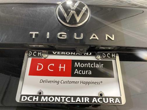 2022 Volkswagen Tiguan 2.0T SE R-Line Black