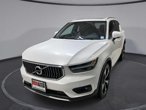 2019 Volvo XC40 T5 Inscription