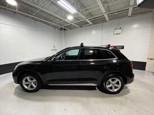 2023 Audi Q5 40 Premium