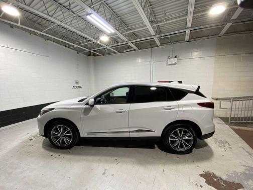 Platinum White Pearl 2023 Acura RDX Technology Package