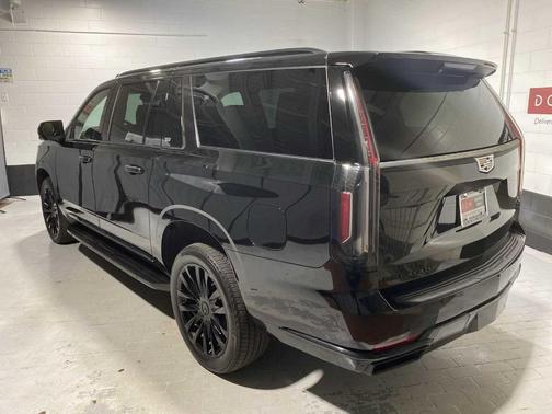 2021 Cadillac Escalade ESV Premium Luxury