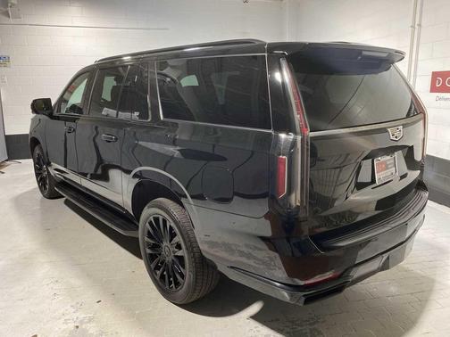 2021 Cadillac Escalade ESV Premium Luxury