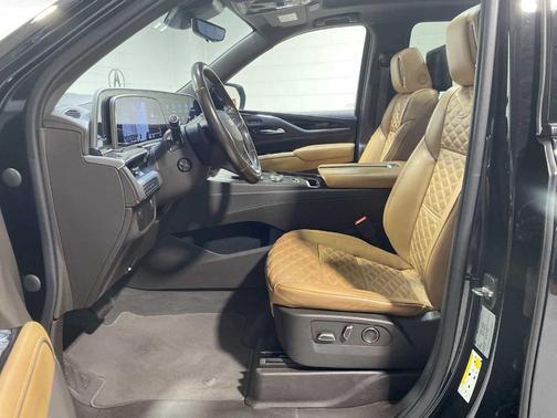 2021 Cadillac Escalade ESV Premium Luxury
