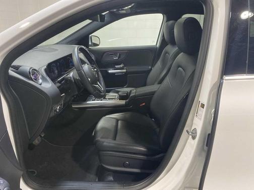 2023 Mercedes-Benz GLA 250 Base 4MATIC