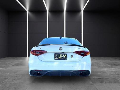 2018 Alfa Romeo Giulia Ti Sport