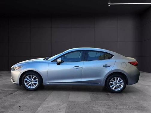 2016 Mazda Mazda3 i Sport