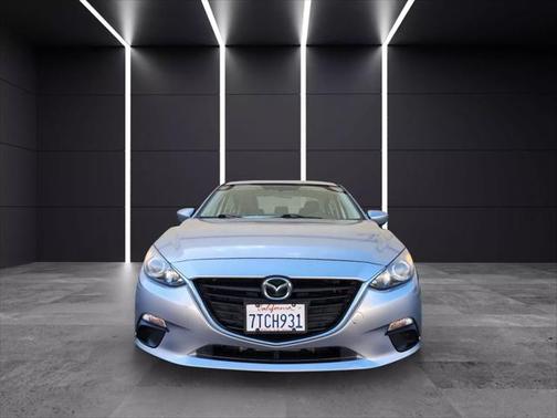 2016 Mazda Mazda3 i Sport