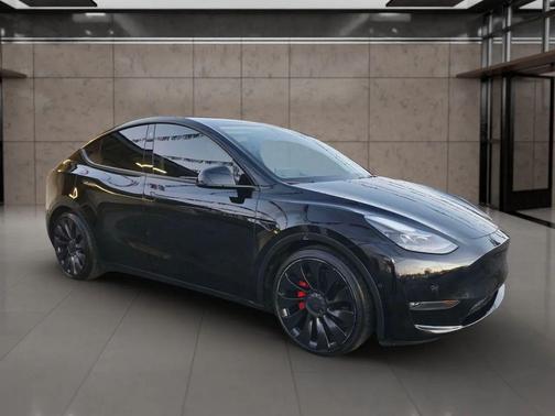 2022 Tesla Model Y Performance Dual Motor All-Wheel Drive