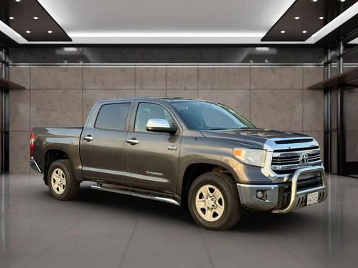 2016 Toyota Tundra SR5