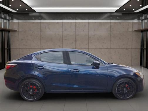 2018 Toyota Yaris iA Base