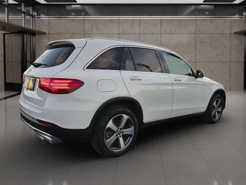 2019 Mercedes-Benz GLC 300 Base