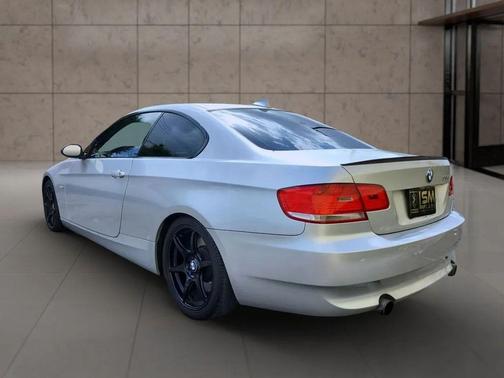 2009 BMW 335 335i