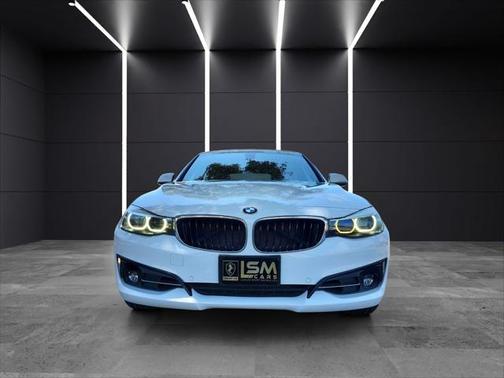 2017 BMW 330 Gran Turismo xDrive