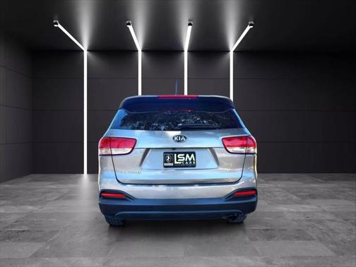 2018 Kia Sorento L