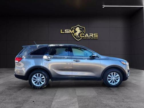 2018 Kia Sorento L