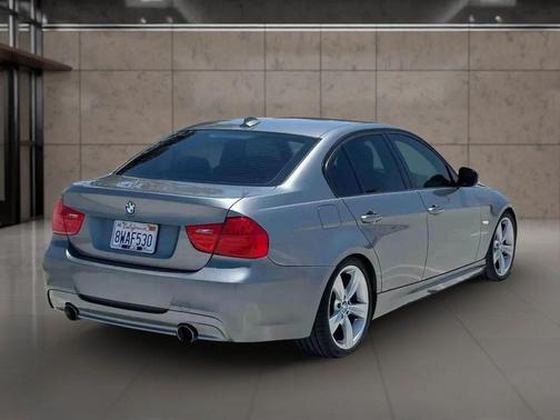 2011 BMW 335 335i