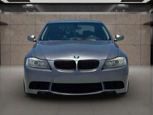 2011 BMW 335 335i