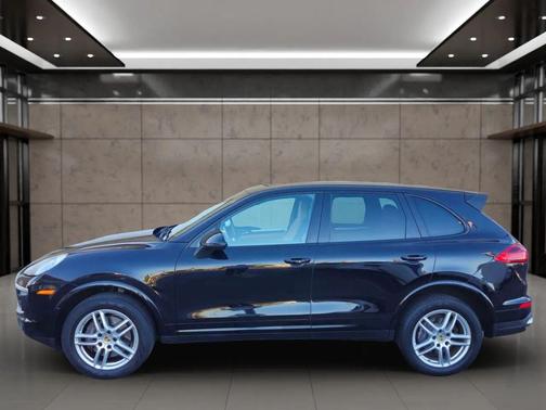 2018 Porsche Cayenne Platinum Edition