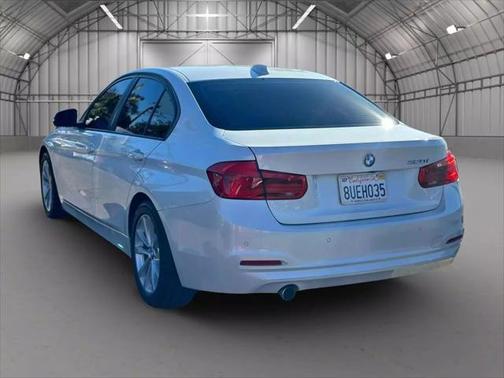 2018 BMW 320 i