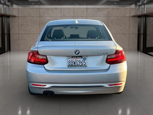 2017 BMW 230 230i