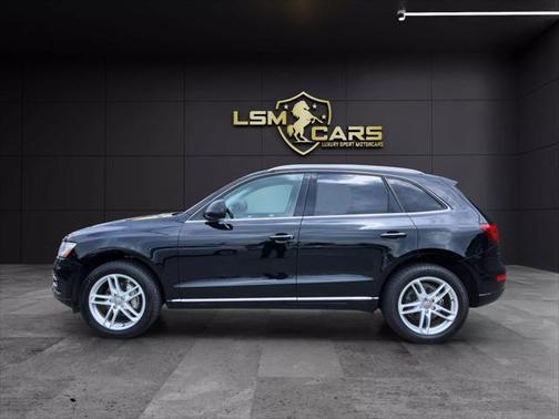 2017 Audi Q5 2.0T Premium Plus