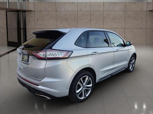 2017 Ford Edge Sport