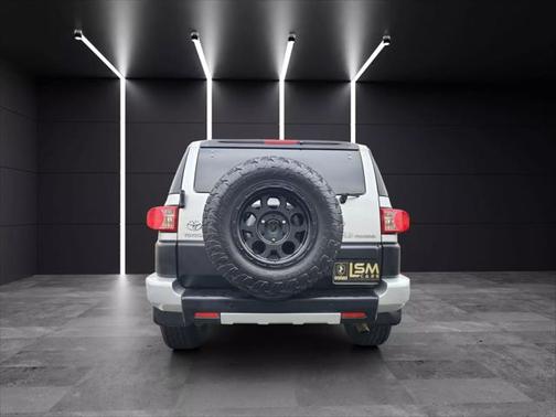2008 Toyota FJ Cruiser Base