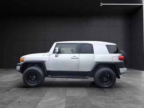 2008 Toyota FJ Cruiser Base