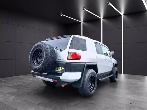 2008 Toyota FJ Cruiser Base