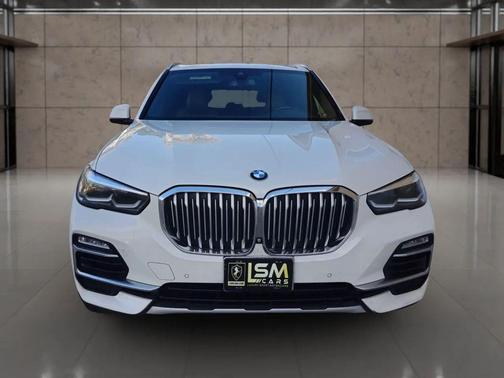 Mineral White Metallic 2020 BMW X5 xDrive40i