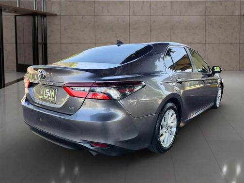 Predawn Gray Mica 2022 Toyota Camry LE