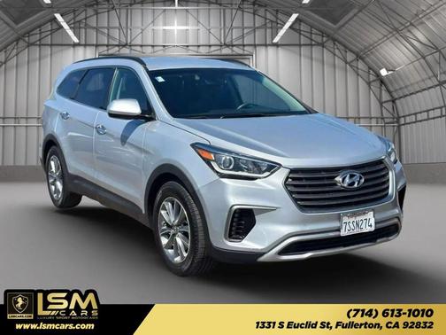 2017 Hyundai SANTA FE SE