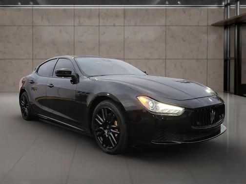 2017 Maserati Ghibli Base