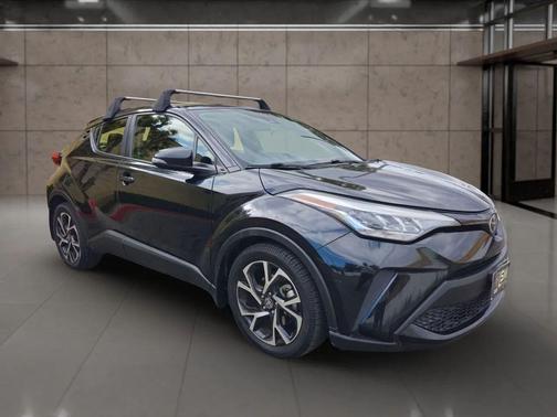 Black 2020 Toyota C-HR XLE