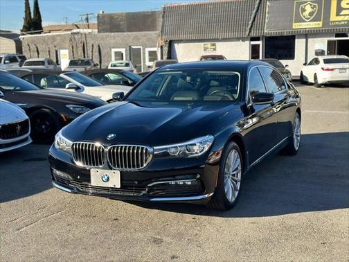 2016 BMW 740 740i