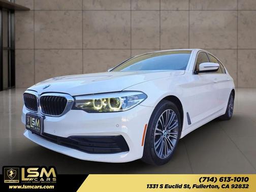 2019 BMW 530 530i
