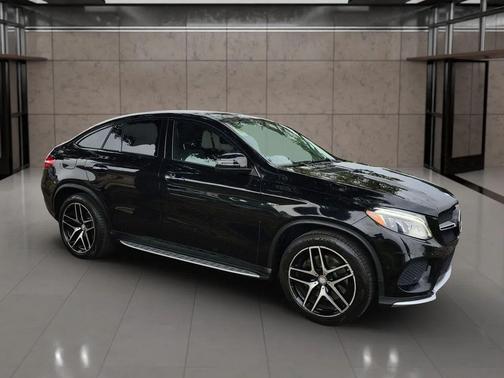 Black 2016 Mercedes-Benz GLE-Class 4MATIC