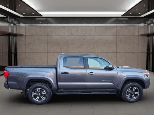 2016 Toyota Tacoma TRD Sport