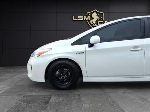 2014 Toyota Prius Two
