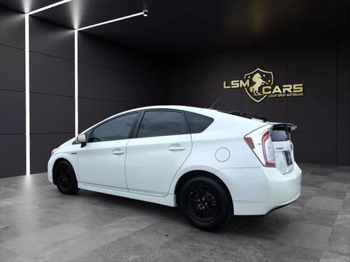 2014 Toyota Prius Two