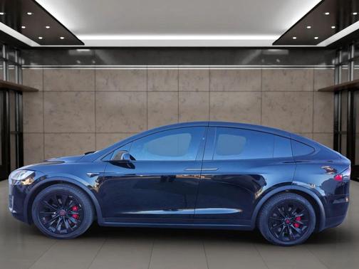 2017 Tesla Model X 90D