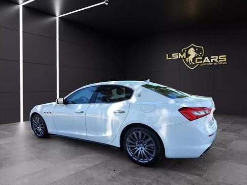2018 Maserati Ghibli Base